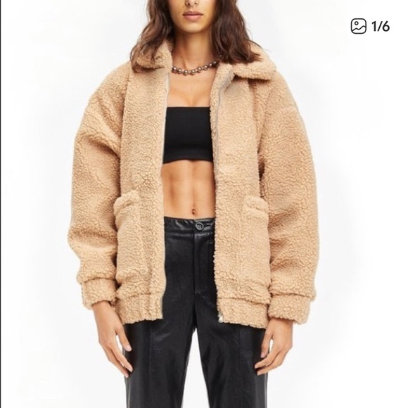 I AM GIA Jackets & Blazers - IAMGIA Pixie Coat Camel Sherpa XS Oversized Teddy Jacket Women's Faux Fur Zip Up